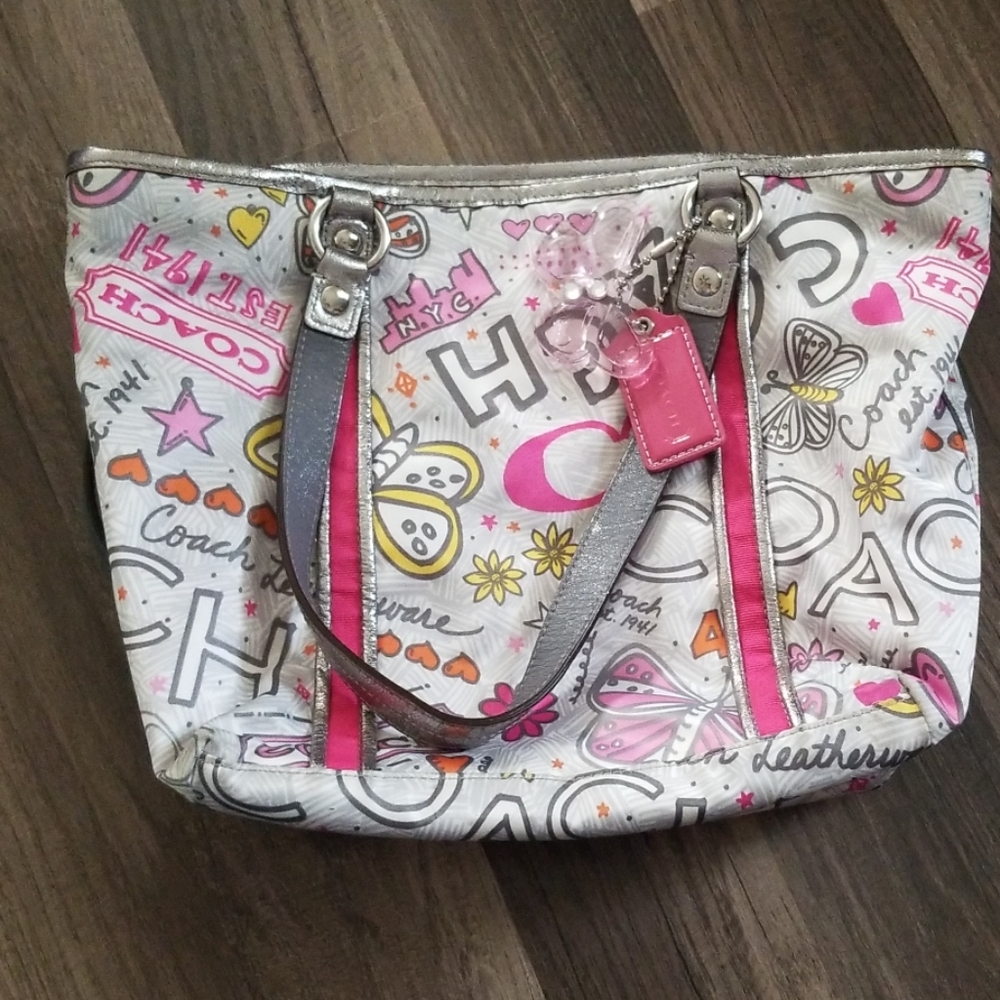 Cute Coach Handbag